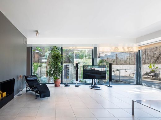 Villa in Valldoreix, Province of Barcelona