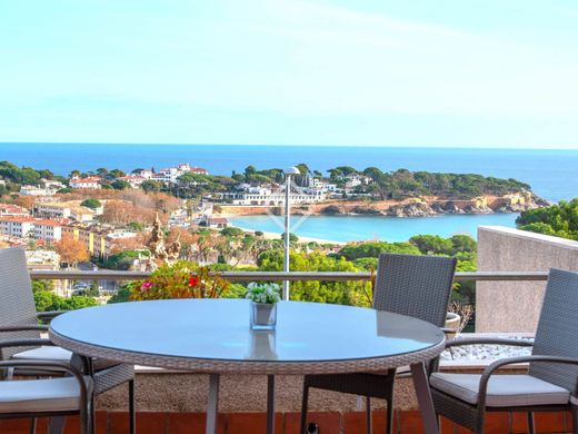 Villa a Sant Feliu de Guíxols, Girona