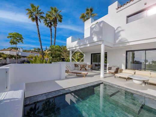 Ático en El Paraíso, Málaga