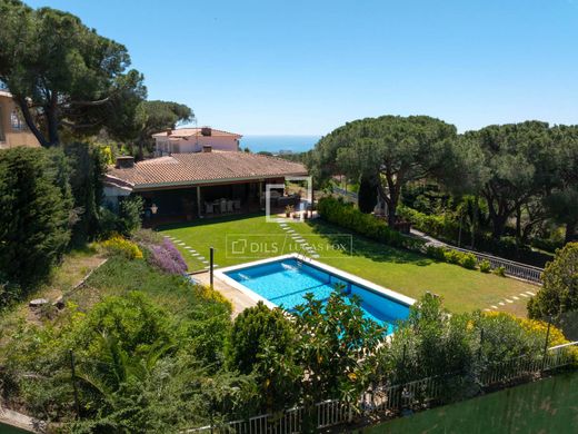 Villa in Cabrils, Province of Barcelona