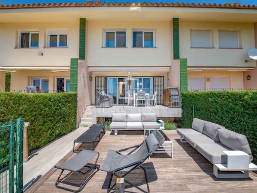 Villa in Sant Feliu de Guíxols, Province of Girona