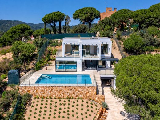Villa in Lloret de Mar, Province of Girona