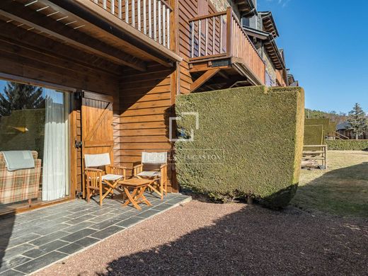 Villa - Saga, Gerunda