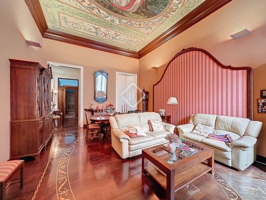 Maó, Illes Balearsのアパートメント