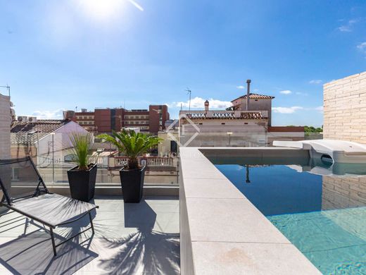 Villa in Esplugues de Llobregat, Province of Barcelona