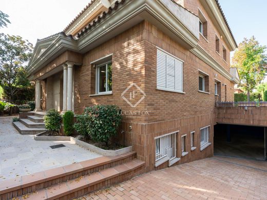 ﻓﻴﻼ ﻓﻲ Sant Cugat del Vallès, Província de Barcelona