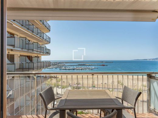 Apartment in Palamós, Province of Girona