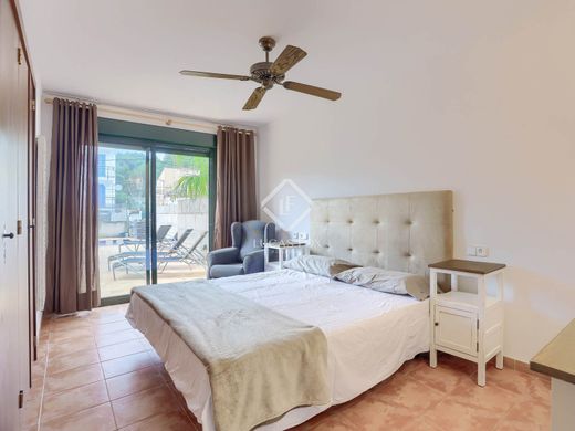 Cala San Vicente, Illes Balearsのヴィラ