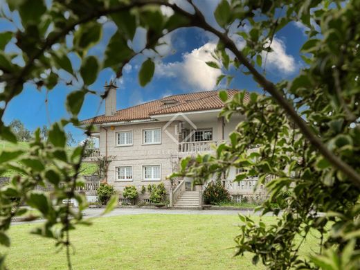 Villa in Santiago de Compostella, Provincia da Coruña