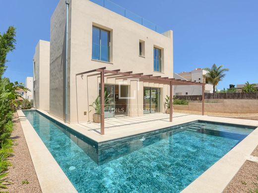 Villa in Colònia de Sant Pere, Province of Balearic Islands