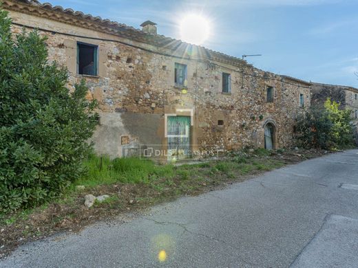 Country House in Pontós, Province of Girona