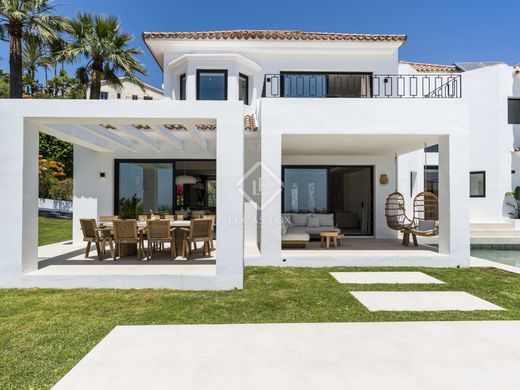 Villa in Estepona, Malaga