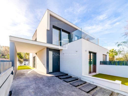 Вилла, Ситжес, Província de Barcelona