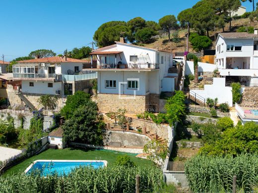 Villa Cabrils, Província de Barcelona