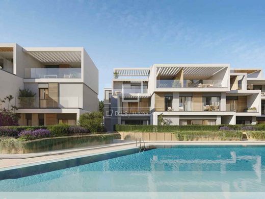 Apartment / Etagenwohnung in Marbella, Málaga