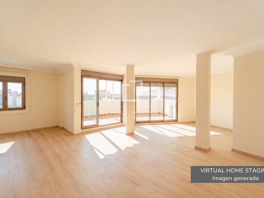 Penthouse in Valencia