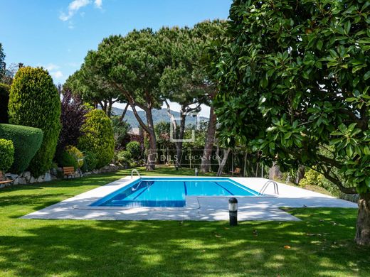 Villa in Alella, Province of Barcelona