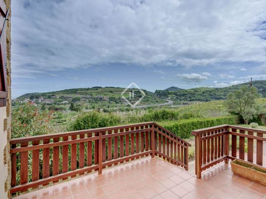 Villa in San Sebastian, Guipuzcoa