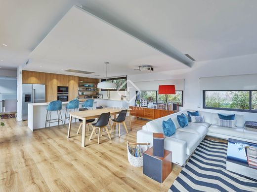 Villa in Sant Vicenç de Montalt, Provinz Barcelona