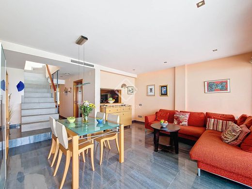 Penthouse in Cubelles, Province of Barcelona