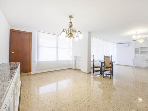 Apartment / Etagenwohnung zu monatliche Miete in Valencia