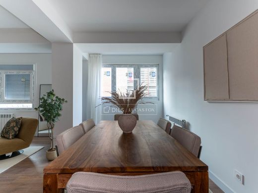 Apartment / Etagenwohnung in Madrid, Provinz Madrid