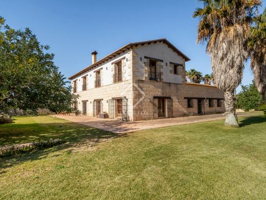 Villa in Parque Industrial de Elche, Provincia de Alicante