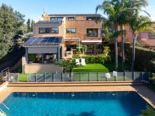 Villa in Sant Vicenç de Montalt, Provinz Barcelona