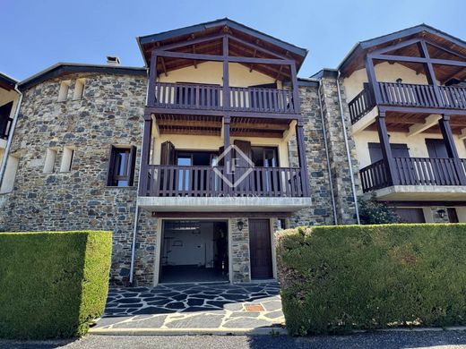 Villa Osséja, Pyrénées-Orientales