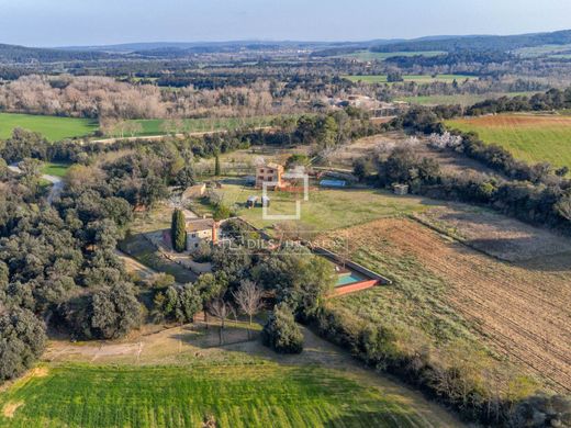 Country House in Orfes, Province of Girona