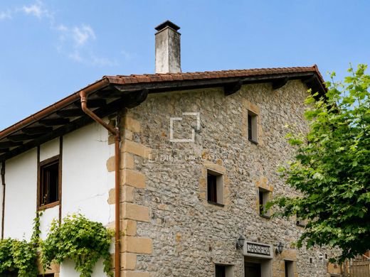 Villa in Donostia-San Sebastián, Guipuzcoa