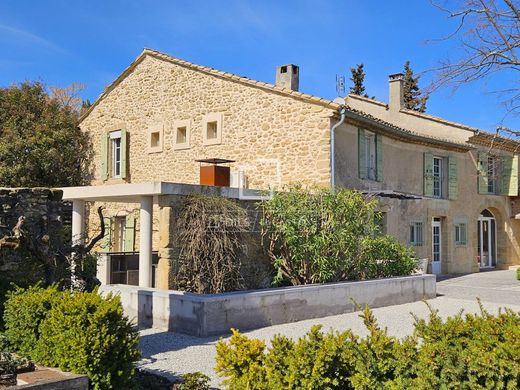 Country House in Sainte-Cécile-les-Vignes, Vaucluse
