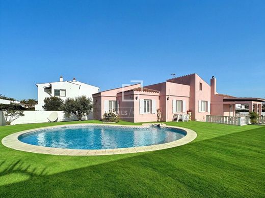 Villa in Es Castell, Province of Balearic Islands