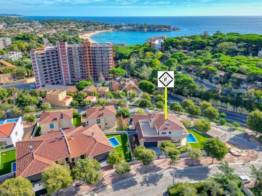 Villa a Sant Feliu de Guíxols, Girona