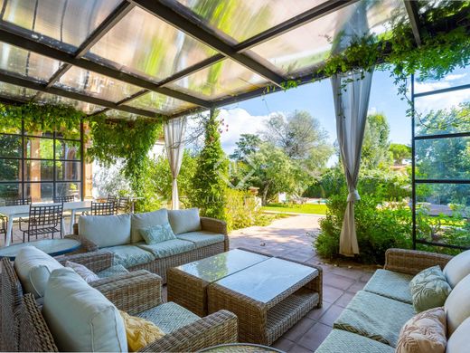 Villa in Argentona, Province of Barcelona