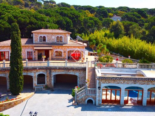 빌라 / Sant Feliu de Guíxols, Província de Girona