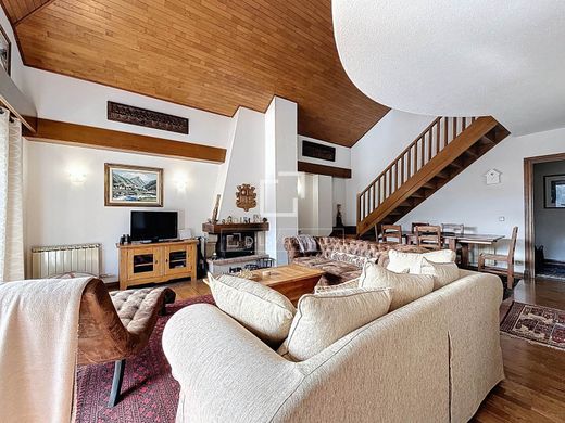 Apartment / Etagenwohnung in Anyós, La Massana