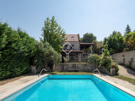 Villa in Covelo, Pontevedra