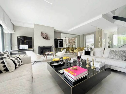Villa in Alcobendas, Province of Madrid