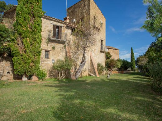 Otel Camós, Província de Girona