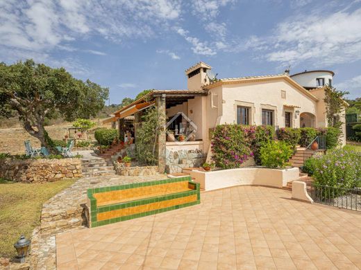 Villa in Castell-Platja d'Aro, Province of Girona