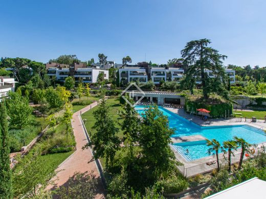 Penthouse à Pozuelo de Alarcón, Province de Madrid