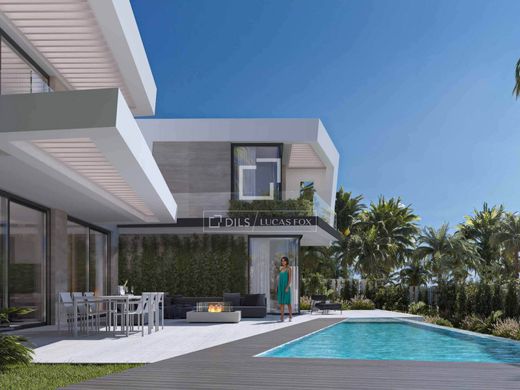 Villa in Riviera del Sol, Malaga