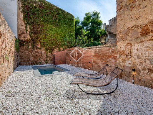 Casale a Sant Feliu de Guíxols, Girona