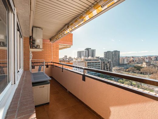 Apartment / Etagenwohnung in Barcelona, Provinz Barcelona