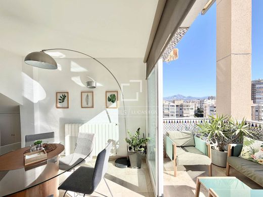 Penthouse in Alicante, Valencia