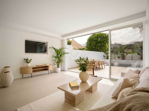 Villa in Nueva Andalucia, Malaga