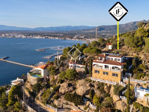 Villa a Roses, Girona