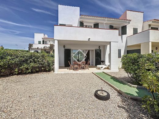 Villa in Mercadal, Balearen Inseln