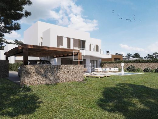 Villa in Mercadal, Province of Balearic Islands